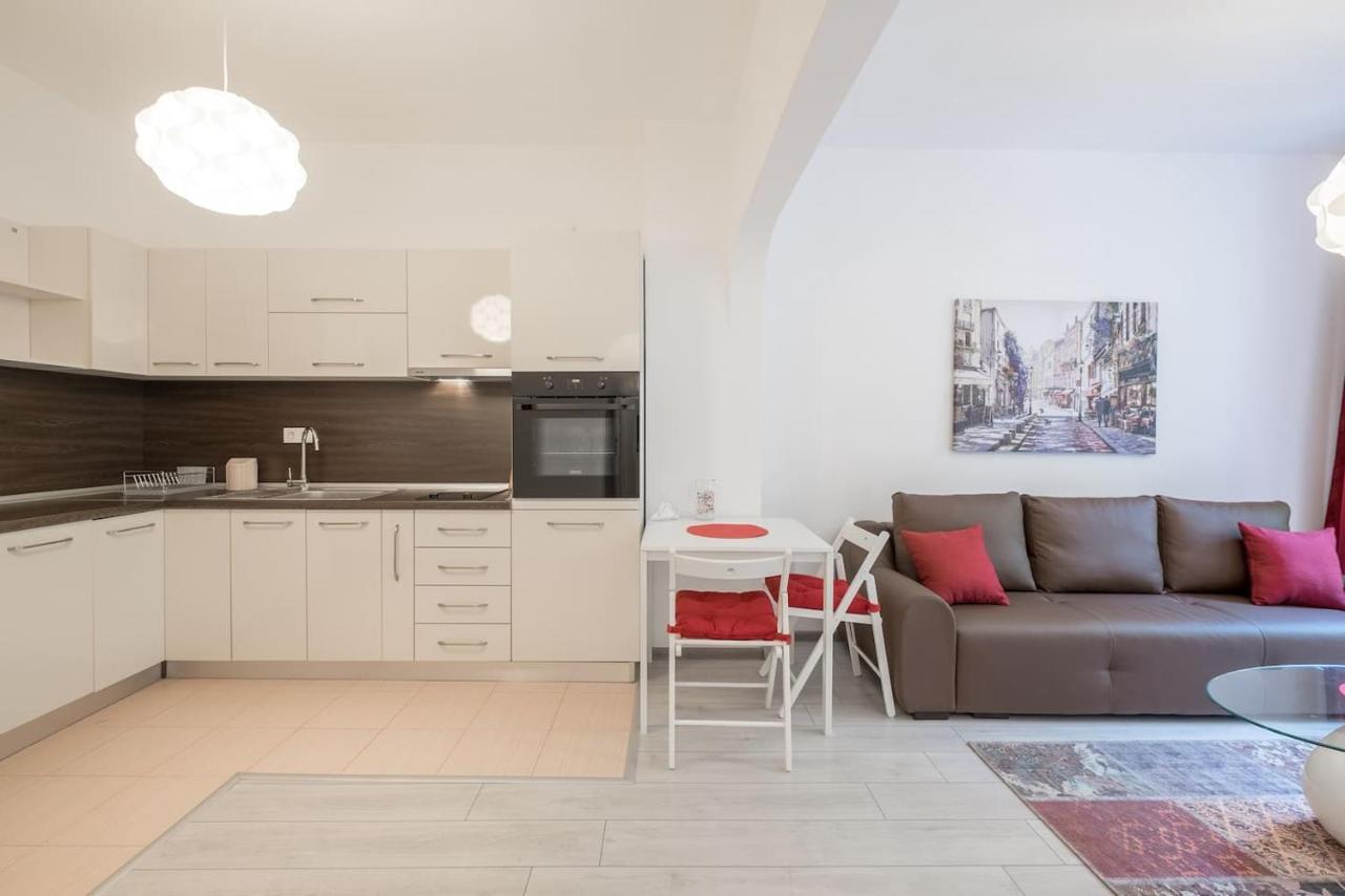 Апартамент Your Perfect Place To On Vitosha Str