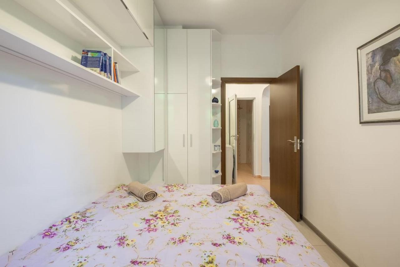 Your Perfect Place To On Vitosha Str Апартамент *